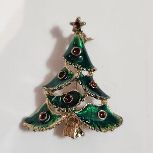 Vintage ladies Christmas tree brooch pin green enamel with red stones
